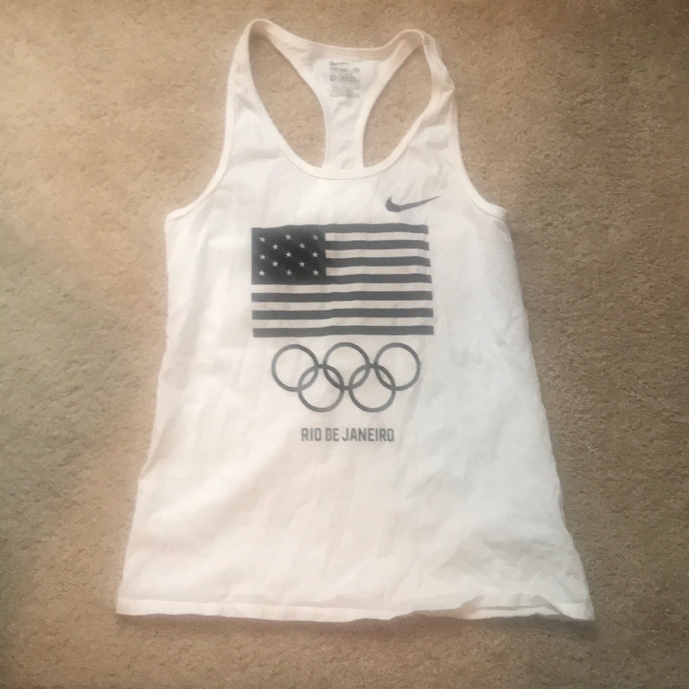 Nike tank